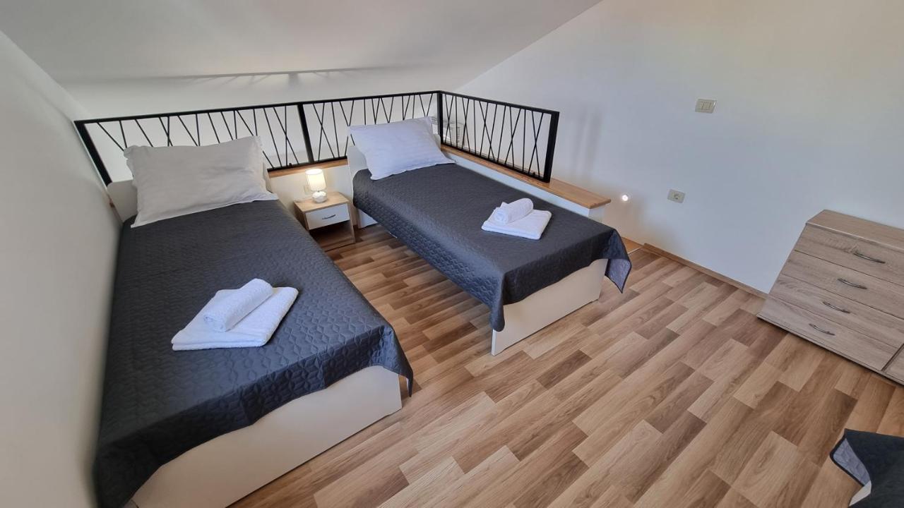 Apartment Olive Fazana Luaran gambar